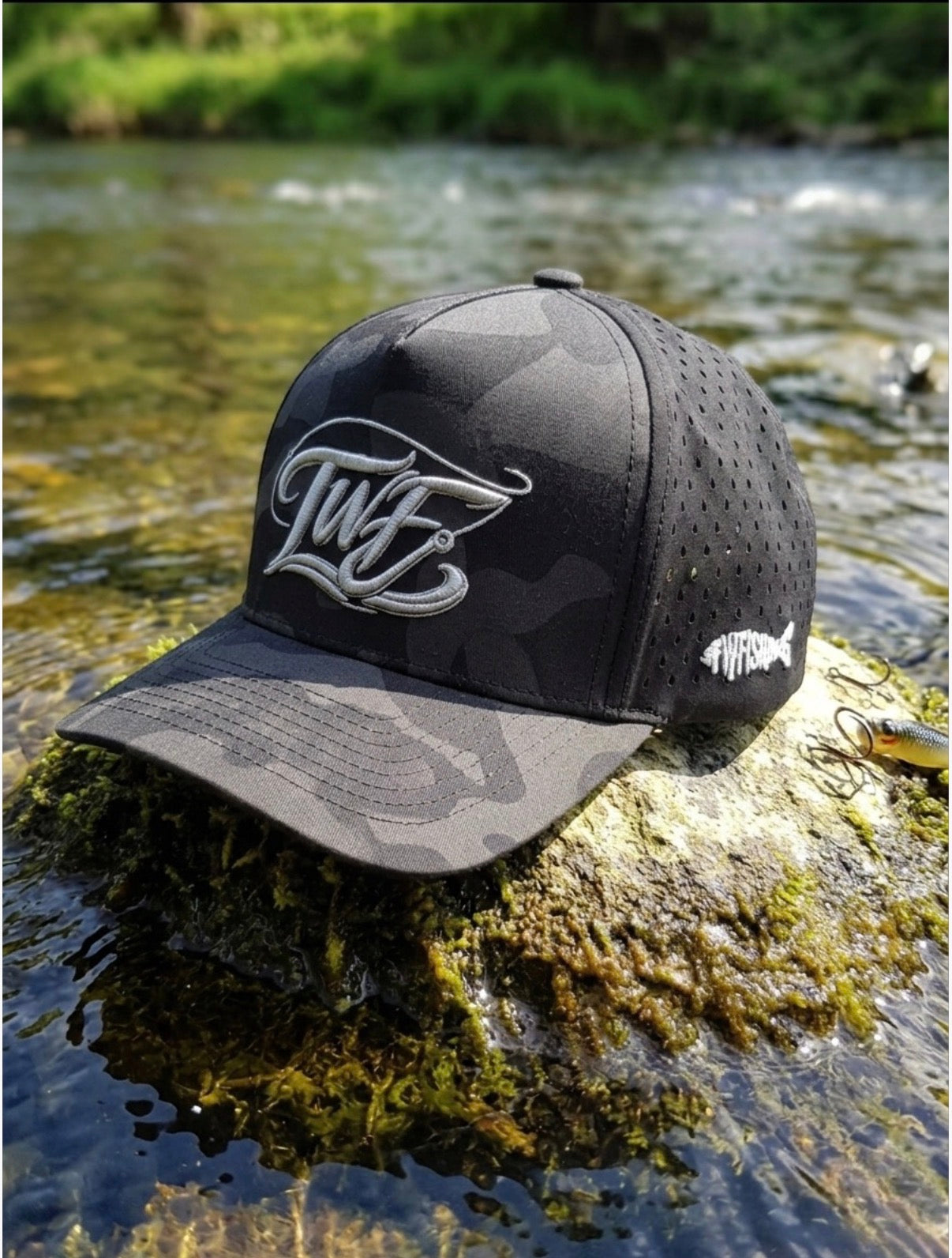 1 TWFishing Snapback Blackout Camo